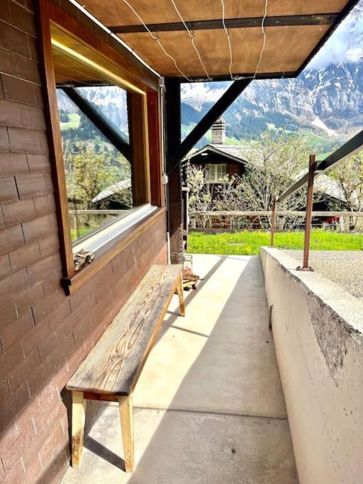 Chalet Sonnenheim, Wohnung Mit Panoramafenster Adelboden Exterior photo