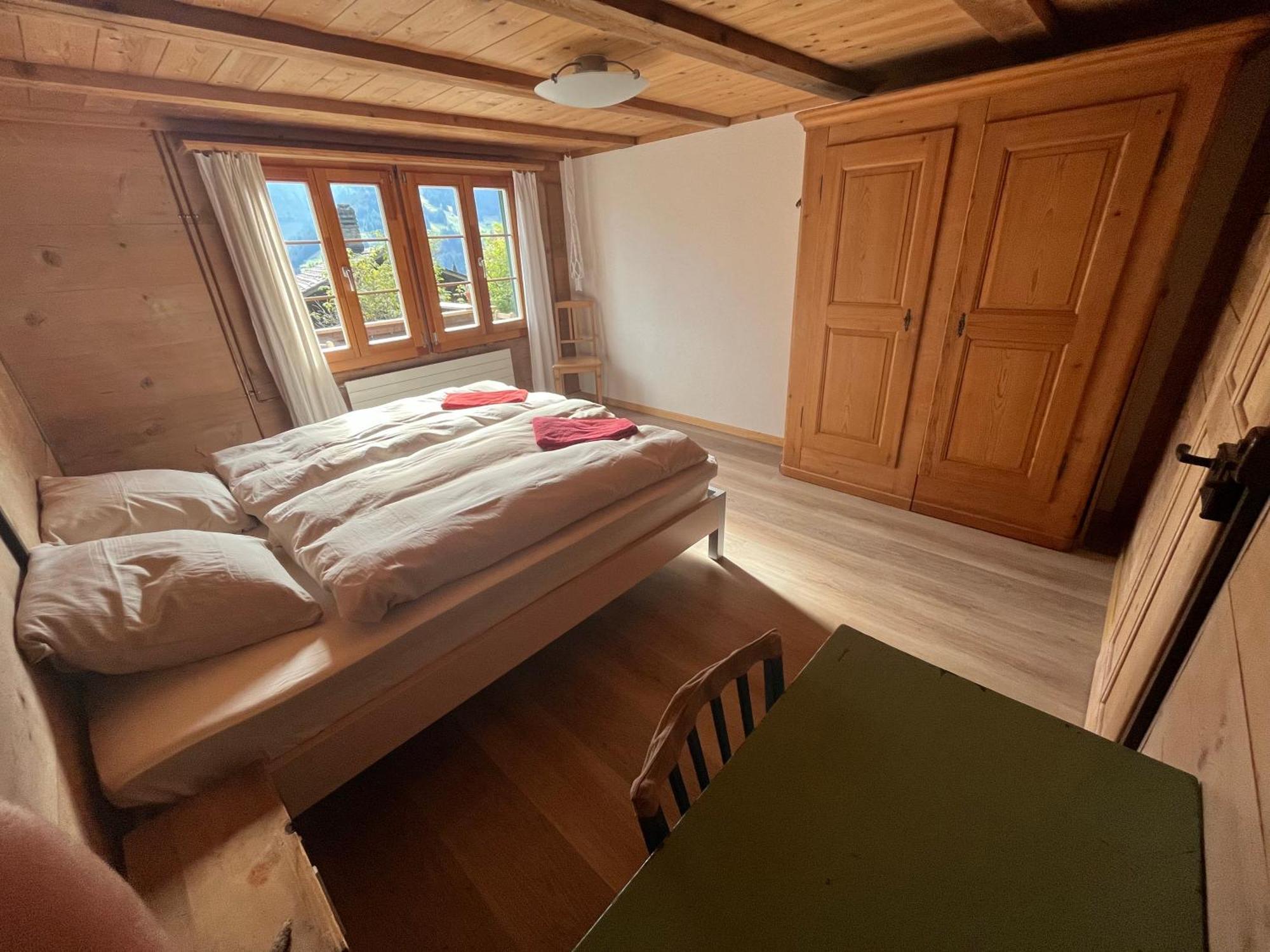 Chalet Sonnenheim, Wohnung Mit Panoramafenster Adelboden Exterior photo